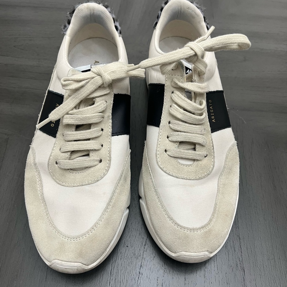 Axel Arigato Genesis Vintage Runner White, Back and silver accents. Size 9.5